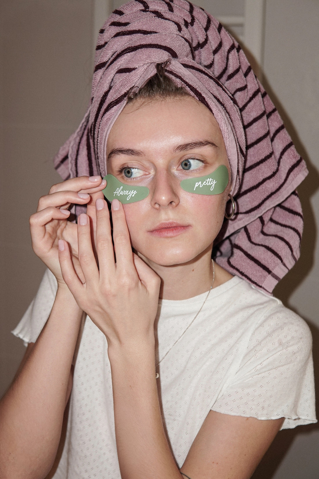 Hugs Reusable Eyemasks патчі